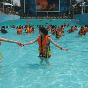 《最终幻想15》E3实机预告:水上城市震撼来袭! 《最终幻想15》E3实机预告:水上城市震撼来袭!