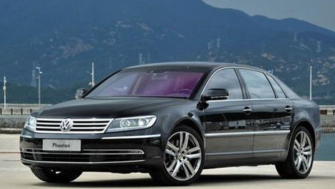 《100块网游大揭秘：看看这钱能买啥？》