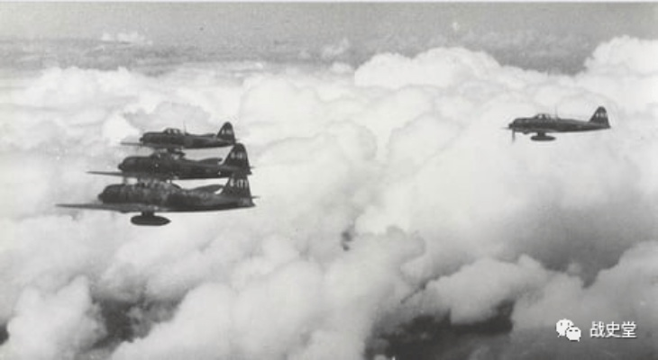 《P40俯冲轰炸技巧揭秘：苏军反坦克实战教学》