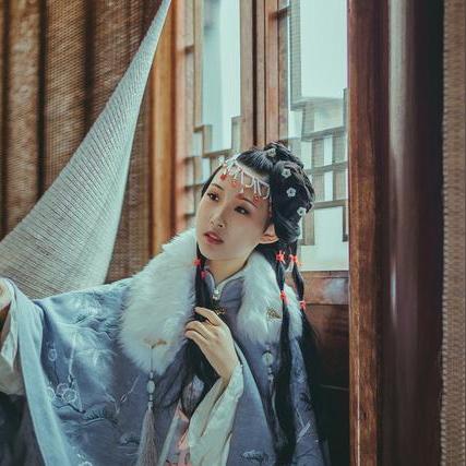 《皇家骑士团重生》毕业刷法攻略:头手双刷技巧揭秘 《皇家骑士团重生》毕业刷法攻略:头手双刷技巧揭秘