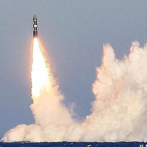 《迷你毁灭战士》免费下载!2D射击游戏新体验 《迷你毁灭战士》免费下载!2D射击游戏新体验