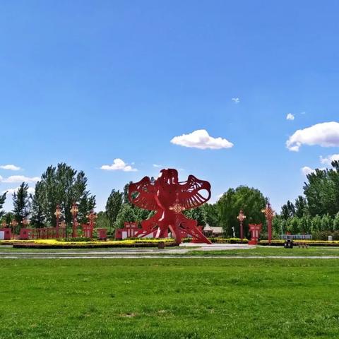 《心动小镇盖房攻略：高效实用技巧揭秘》