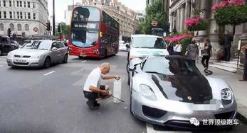 高仿豪车老头乐,河南农村老人专享?安全隐患大,购买需谨慎！