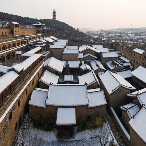 奢美古堡建筑惊艳亮相,《模拟城市:我是市长》打造独特城市风貌 奢美古堡建筑惊艳亮相,《模拟城市:我是市长》打造独特城市风貌