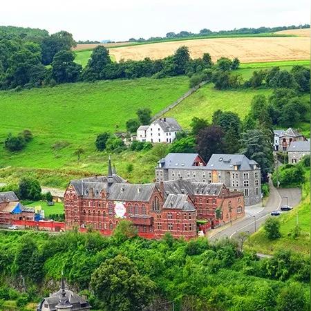 《城市：天际线》城堡奇观：虚拟与现实交织的奇幻建筑！