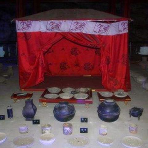 《古墓丽影崛起》武器全解析:升级部件攻略与数据揭秘! 《古墓丽影崛起》武器全解析:升级部件攻略与数据揭秘!