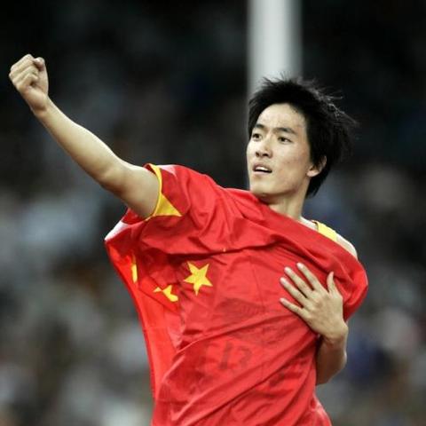 《黑神话》直播意外！C菌道歉引发粉丝流失，神秘操作引热议