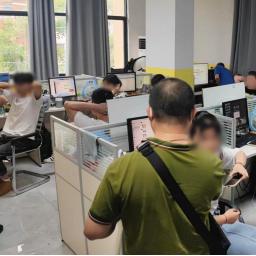 《炉石传说》诈骗猎卡组攻略：构筑技巧揭秘！