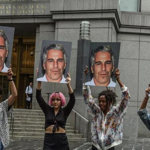 《死亡岛》生存技巧揭秘：新手必看攻略，轻松通关攻略大放送