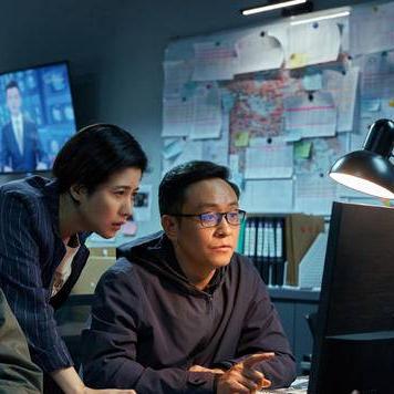 《谍战危机》全平台预约开启！年底惊悚来袭