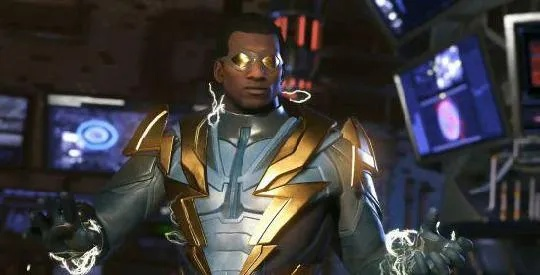 《不义联盟2》锦标赛AR黑科技，角色亮相新视角！