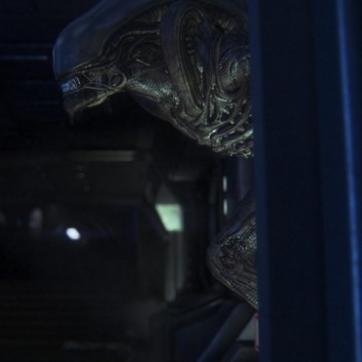 《异形VS恶灵附身》年度恐怖巅峰对决！