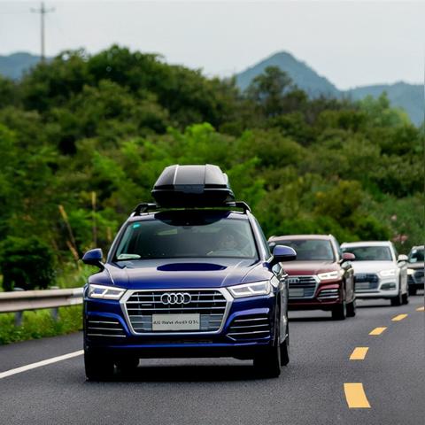 《黑神话:悟空》PS5实体版预订火爆,1月30日发售,抢先体验东方神韵! 《黑神话:悟空》PS5实体版预订火爆,1月30日发售,抢先体验东方神韵!