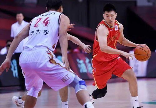 《鸣潮》2.6全角色实力解析：揭秘新版本最强阵容！