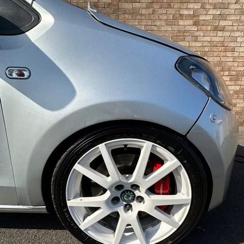 梦幻四驱车巅峰回归,体验全新赛道竞技盛宴 梦幻四驱车巅峰回归,体验全新赛道竞技盛宴