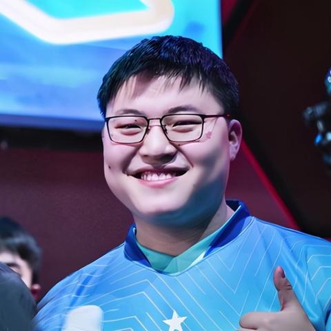 《剑星》红莲卖血流攻略:掌握高效打法,轻松制胜! 《剑星》红莲卖血流攻略:掌握高效打法,轻松制胜!