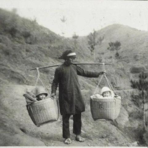 《纸嫁衣8》角色关系揭秘:深度解析人物羁绊与神秘新元素 《纸嫁衣8》角色关系揭秘:深度解析人物羁绊与神秘新元素