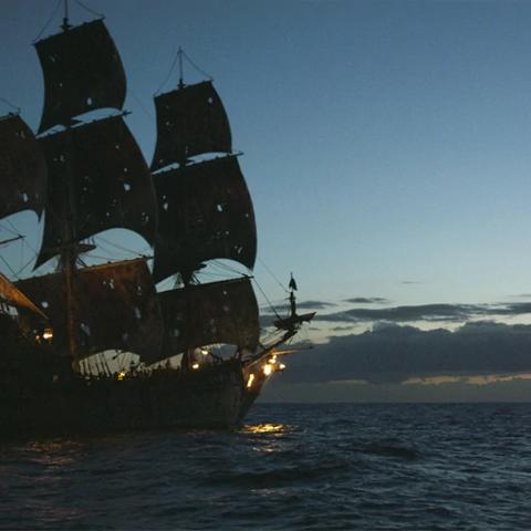 《守望先锋》传奇皮肤海盗战船惊艳亮相，独家揭秘新价值！