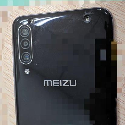 今夏独占！《职业杀手》Steam来袭，像素动作新体验