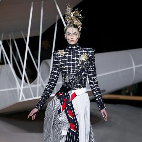 《美国大学橄榄球》2023年7月震撼来袭，全新体验等你来战！