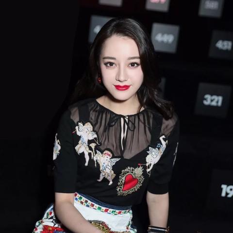 《荣耀大天使》直播热巴人气爆棚，热议引爆游戏圈热度飙升