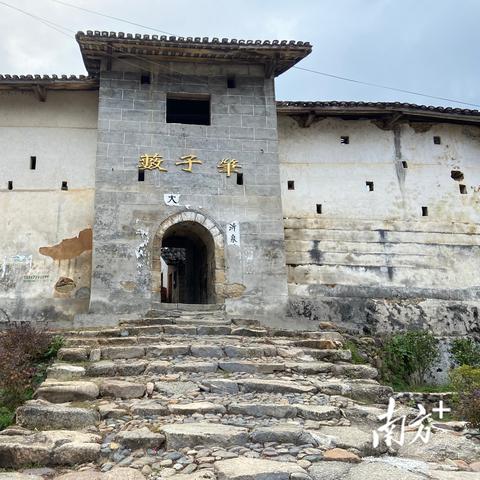 10月15日震撼来袭!《全境封锁2》新内容解锁,全新价值体验同步开启 10月15日震撼来袭!《全境封锁2》新内容解锁,全新价值体验同步开启