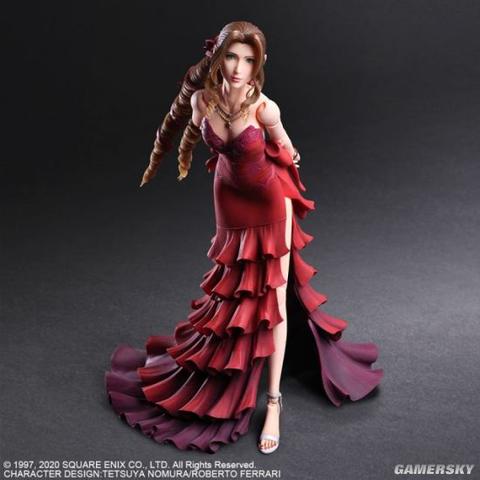 《FF7重制》E3独家试玩升级，PS+会员专享体验新篇章