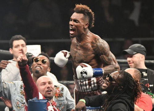 《阿库托》巅峰对决，正式版震撼来袭，体验全新游戏价值！