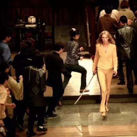 昆汀新片《好莱坞往事》首曝，暴力美学再升级，光影传奇新篇章