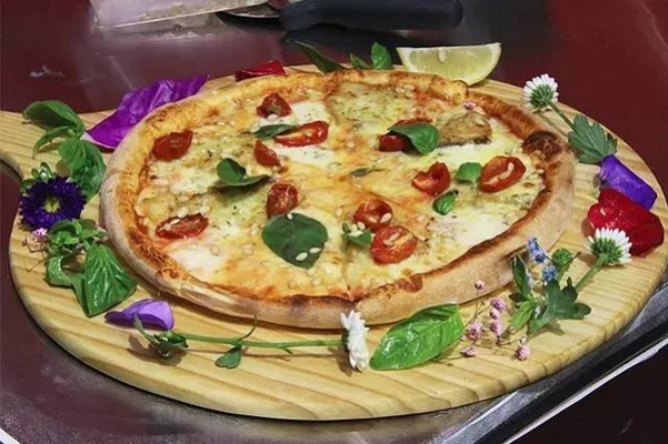 《光环》粉丝送披萨盛宴，海量美食挑战味蕾极限