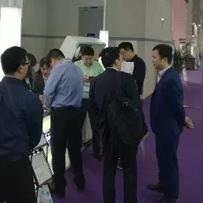 《生化2重制版》试玩深度揭秘:惊险闯关仅剩三分一! 《生化2重制版》试玩深度揭秘:惊险闯关仅剩三分一!