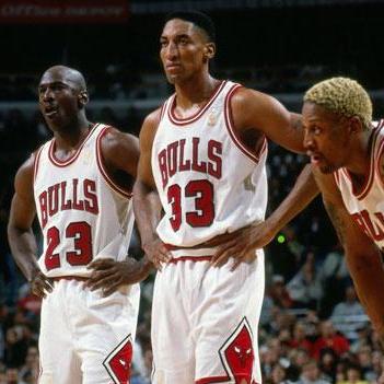 《英雄萨姆4》惊现超10万同屏狂潮,极致血战新巅峰! 《英雄萨姆4》惊现超10万同屏狂潮,极致血战新巅峰!