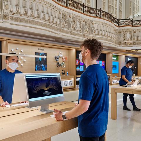 《魔兽争霸3重制版》2.0版深度解析：全新UI界面与画面革新震撼来袭