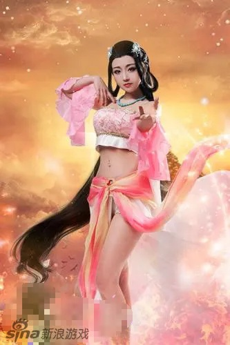 《40位游戏女神搔首弄姿，绝美COS惊艳亮相》