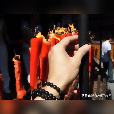 《鸣潮》1.4版椿养成攻略：高效出装搭配技巧解析