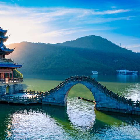 风流爵士，拯救秘境新篇章