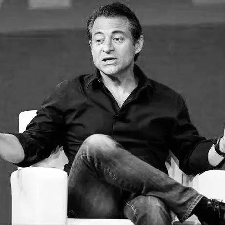 《无畏契约》奇点2.0皮肤惊艳亮相!独家实机演示大揭秘 《无畏契约》奇点2.0皮肤惊艳亮相!独家实机演示大揭秘