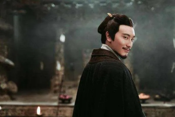 紫蓝衣襟下的悲剧命运:揭秘郭嘉的传奇悲歌 紫蓝衣襟下的悲剧命运:揭秘郭嘉的传奇悲歌