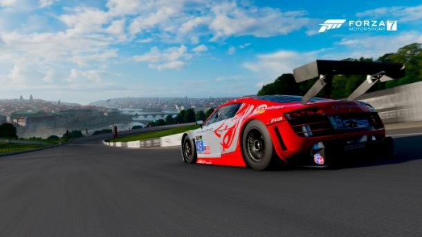 4K车祸现场惊艳再现，《极限竞速7》操作挑战升级，体验极致驾驶快感