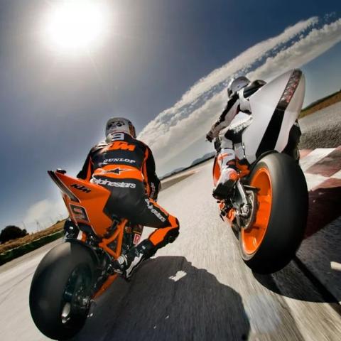 GC2017独家首曝：合金幸存基地，丧尸围城求生战