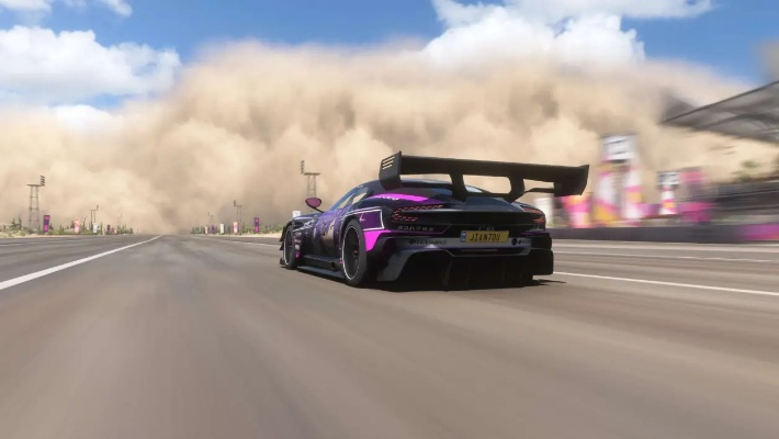 夏日狂飙新篇章，极限竞速地平线3霸空天际