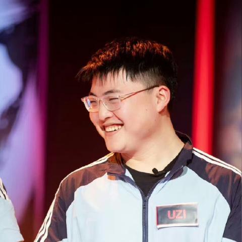 《无畏契约》战队套装深度解析：揭秘全新战术价值