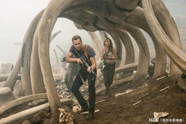 巨型怪物趣味造型，勇者探险新奇遇