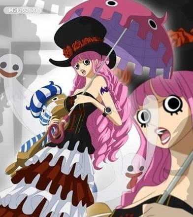 四美女惊艳亮相，《海贼王》女帝长腿震撼眼球，燃情演绎新篇章