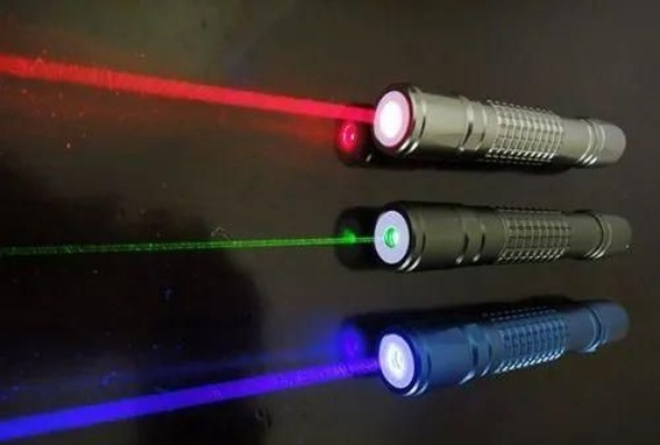 正义之刃,激光枪“公义的权威”传奇再现 正义之刃,激光枪“公义的权威”传奇再现