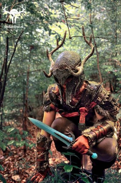 上古卷轴5：天际逆天Cos惊艳亮相，霸气造型引热议！