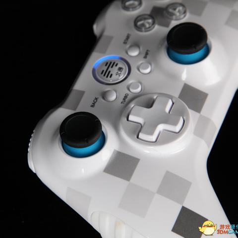 秋季惊喜！XB1手柄无线适配器Win10同步首发，畅玩体验再升级