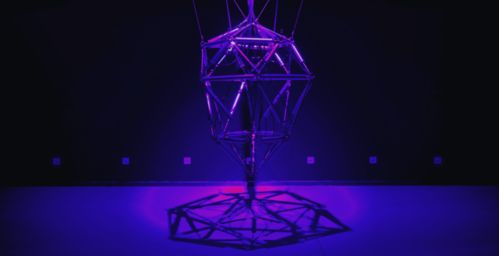 《人类分裂》艺术图揭秘：未来科技新视野