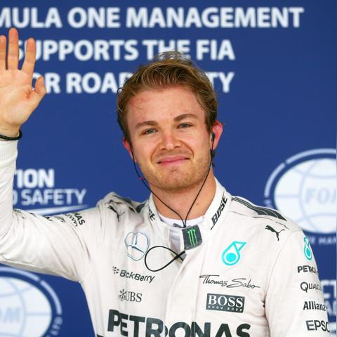 《F1 2015》配置深度解析:揭秘全新玩法与性能对比 《F1 2015》配置深度解析:揭秘全新玩法与性能对比