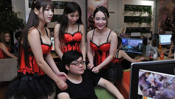 2014年度风云:屌丝逆袭,美女离职,游戏界新价值崛起 2014年度风云:屌丝逆袭,美女离职,游戏界新价值崛起